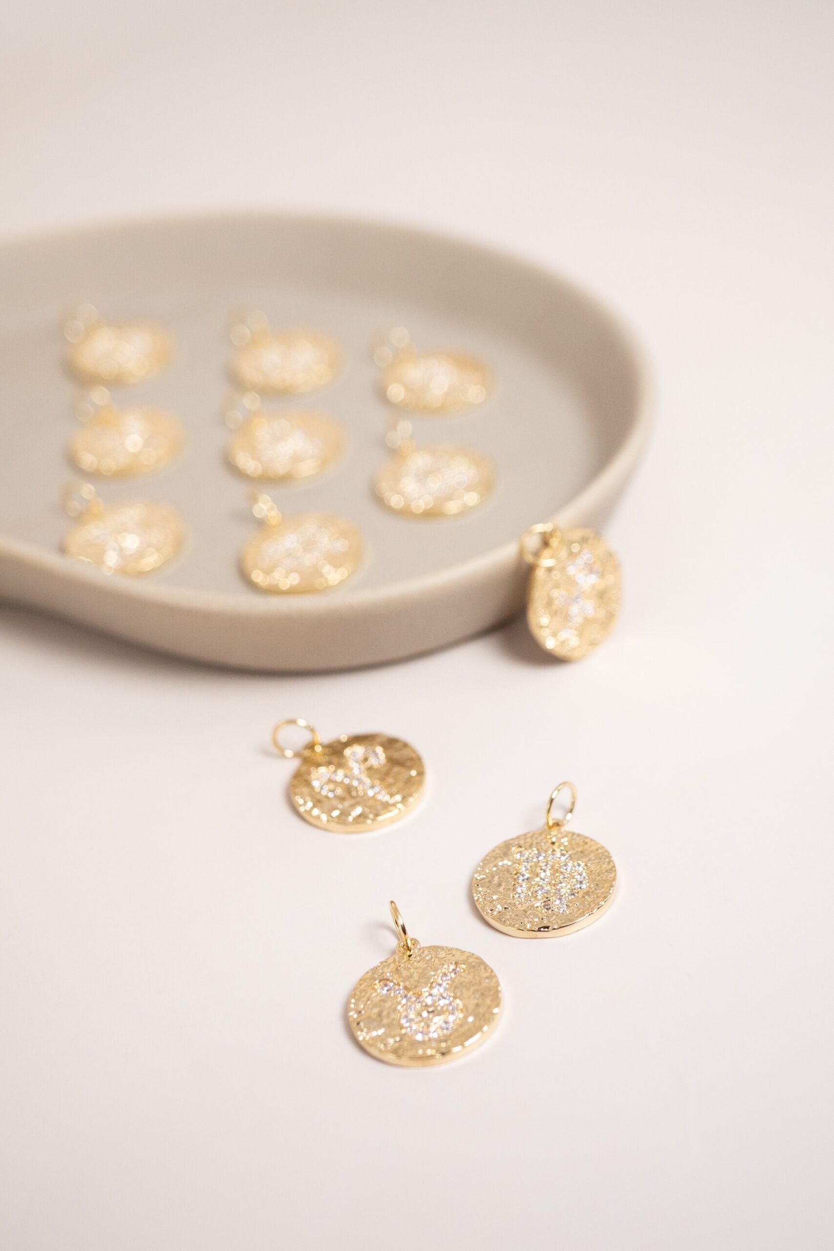 pendentif-astra-plaque-or