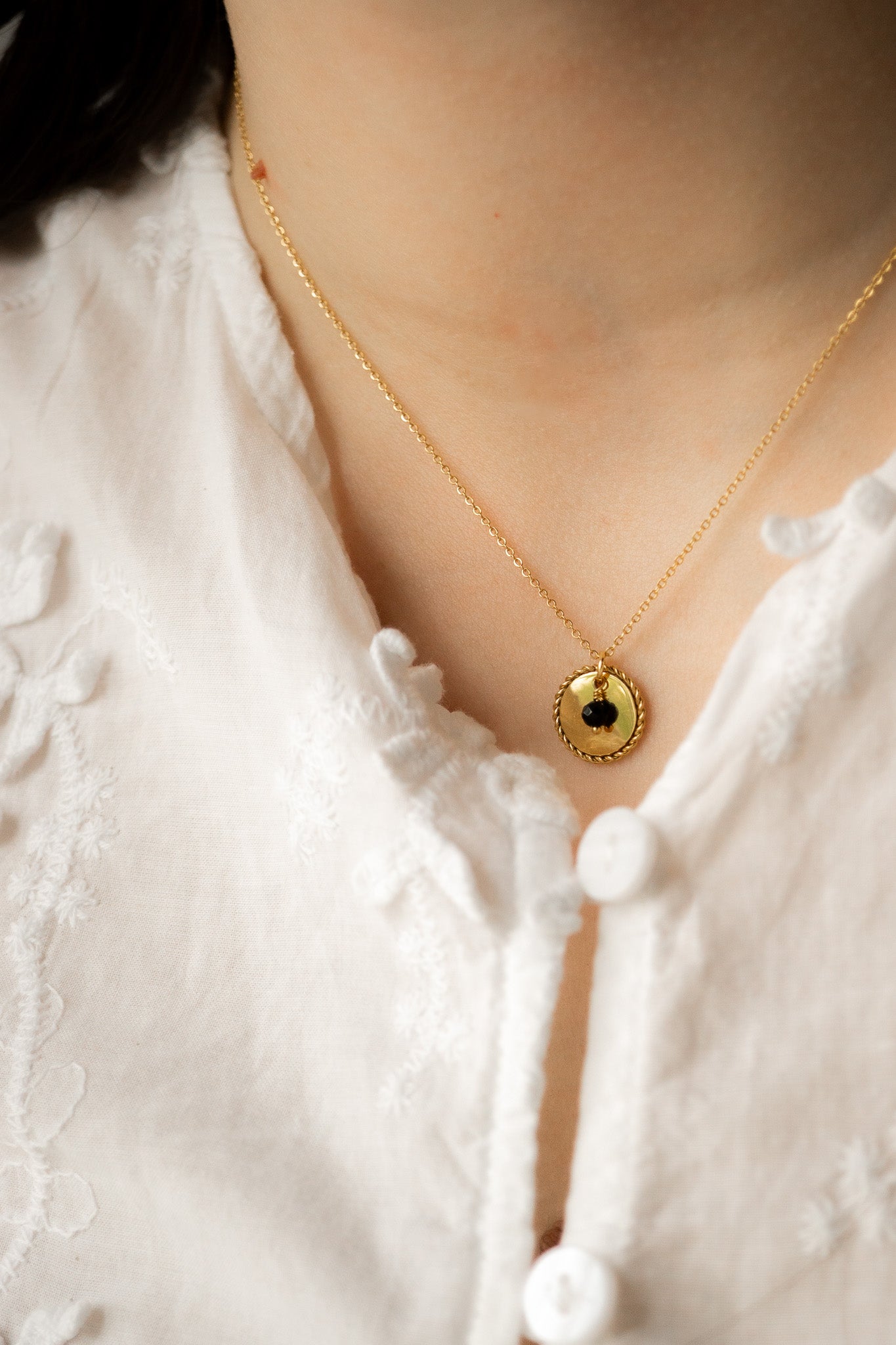 collier-acier-inoxydable-doré-gravure-margot