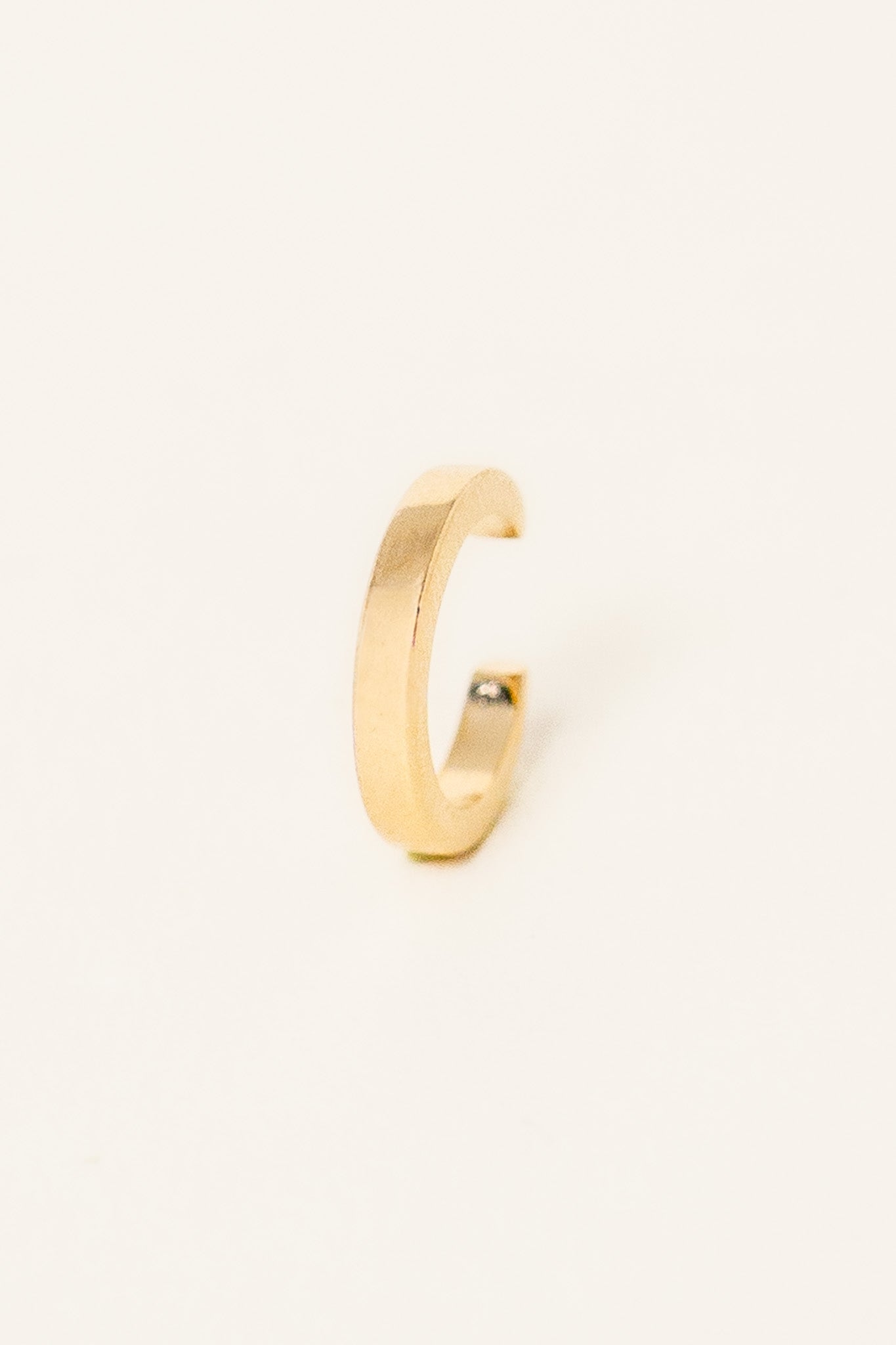 bague-oreille-lola-plaque-or