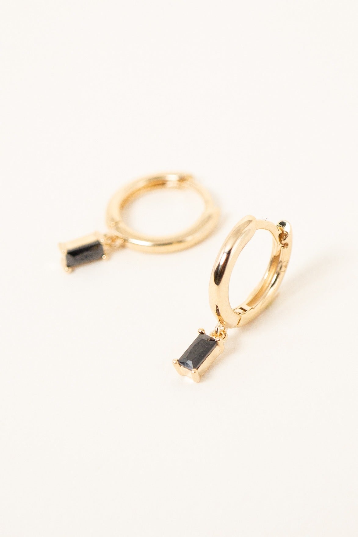 creole-orsay-noir-plaque-or