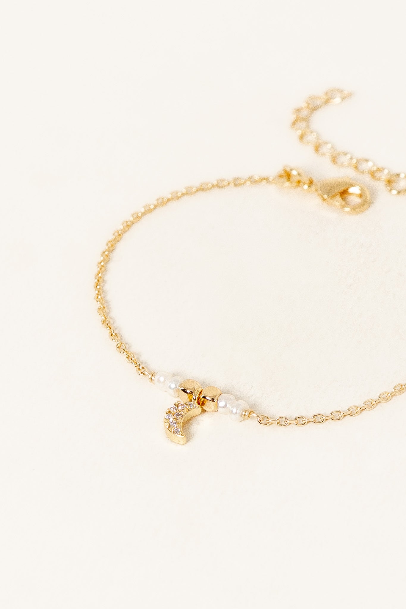 bracelet-mini-moon-plaque-or