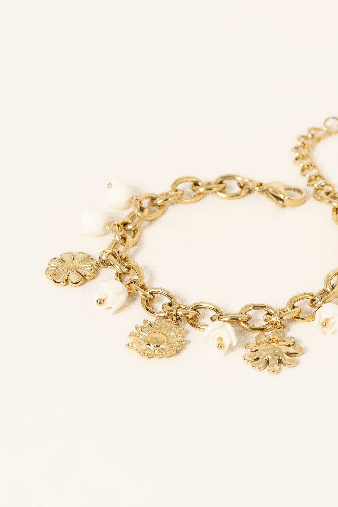 bracelet-tulipe-blanc-acier-inoxydable