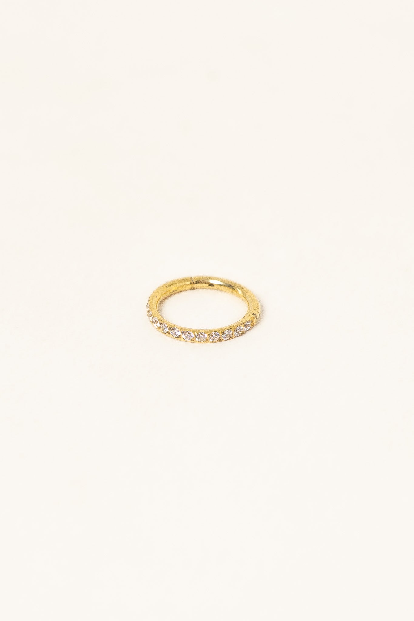 piercing-anneau-strasse-8-acier-inoxydable