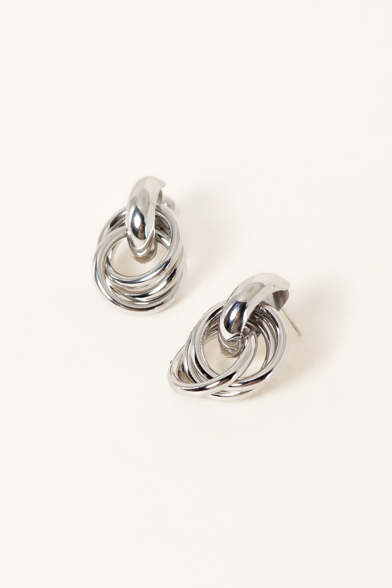 boucles-oreille-victoire-argente-acier-inoxydable