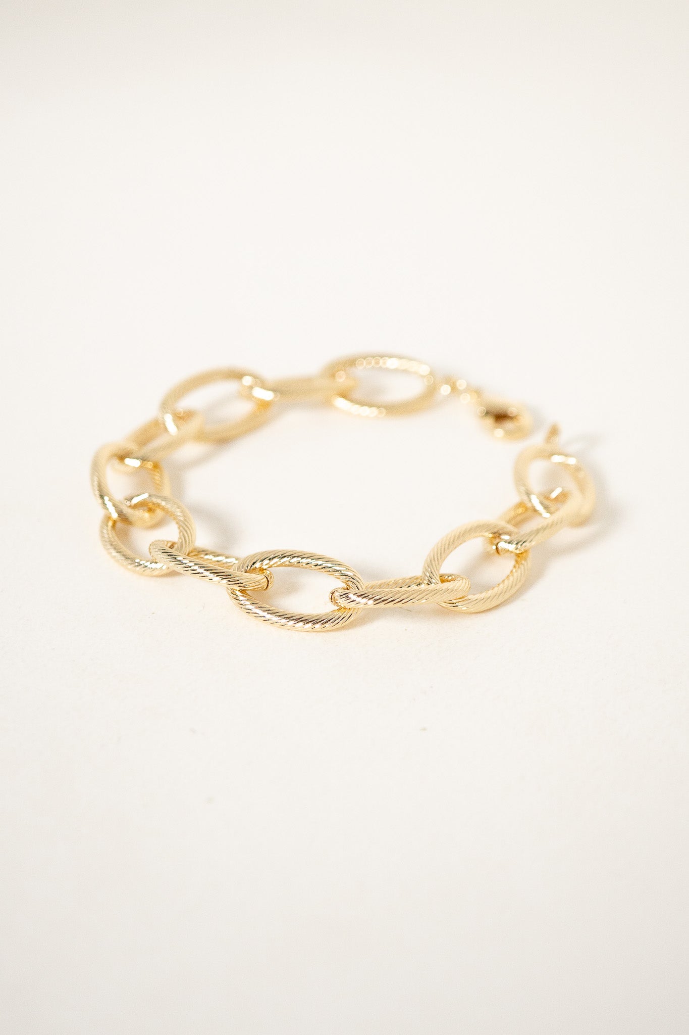 bracelet-saria-plaque-or