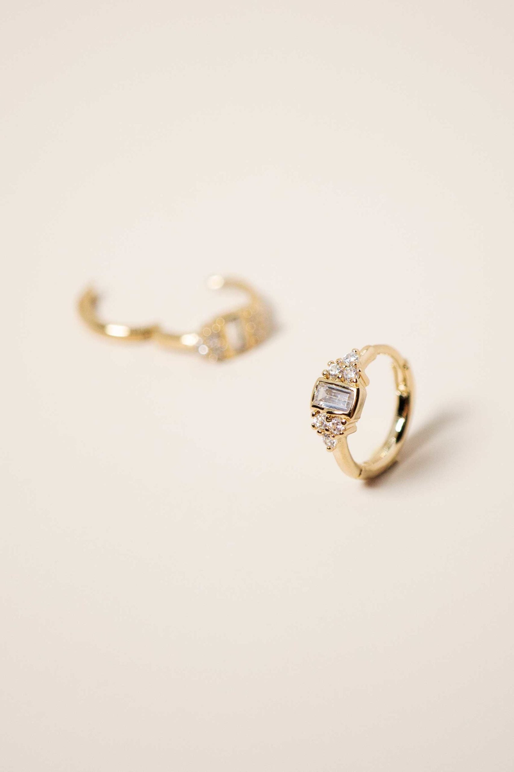 bijoux-plaque-or-boucle-oreille