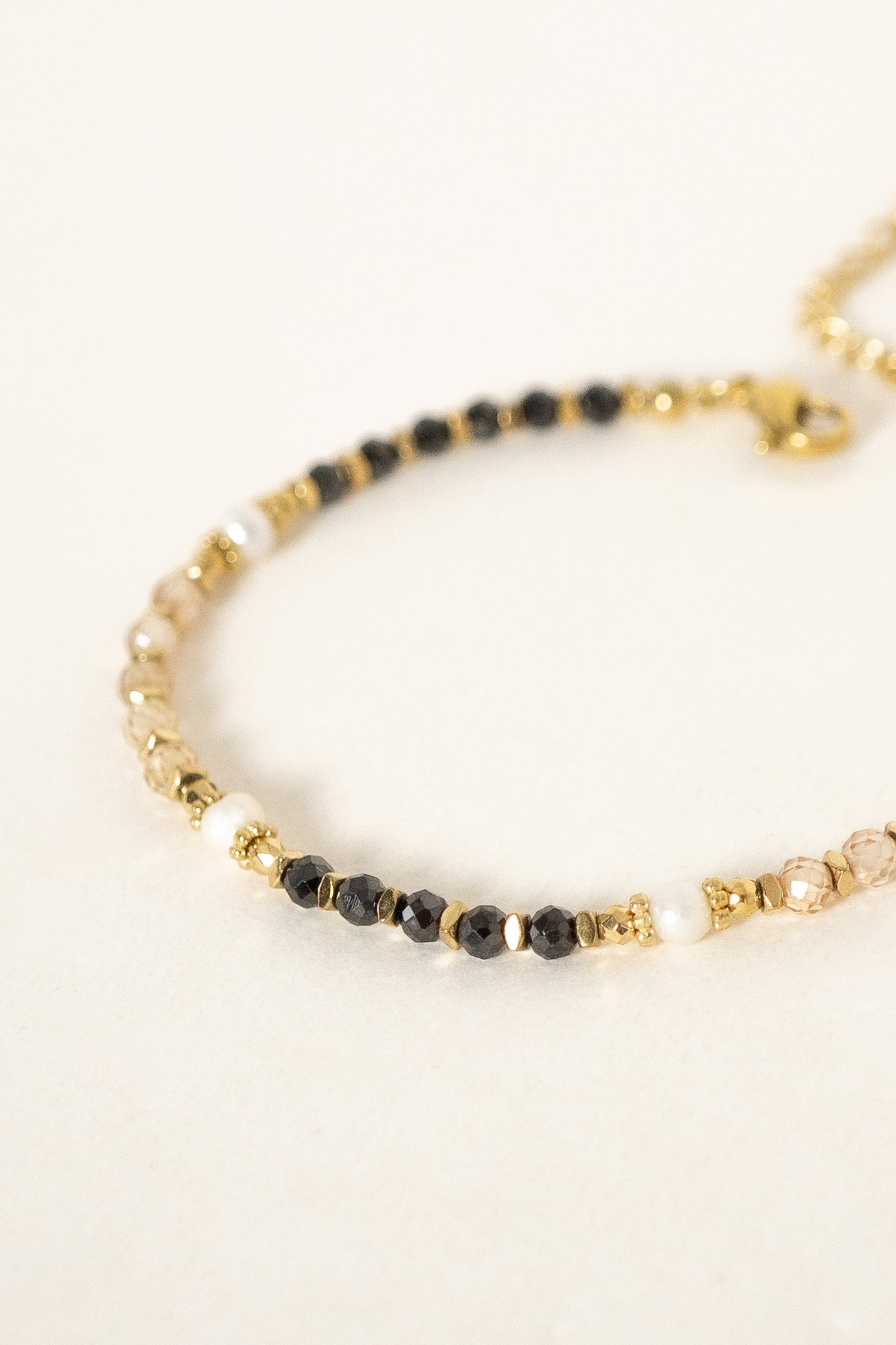 bracelet-ginette-noir-beige-acier-inoxydable