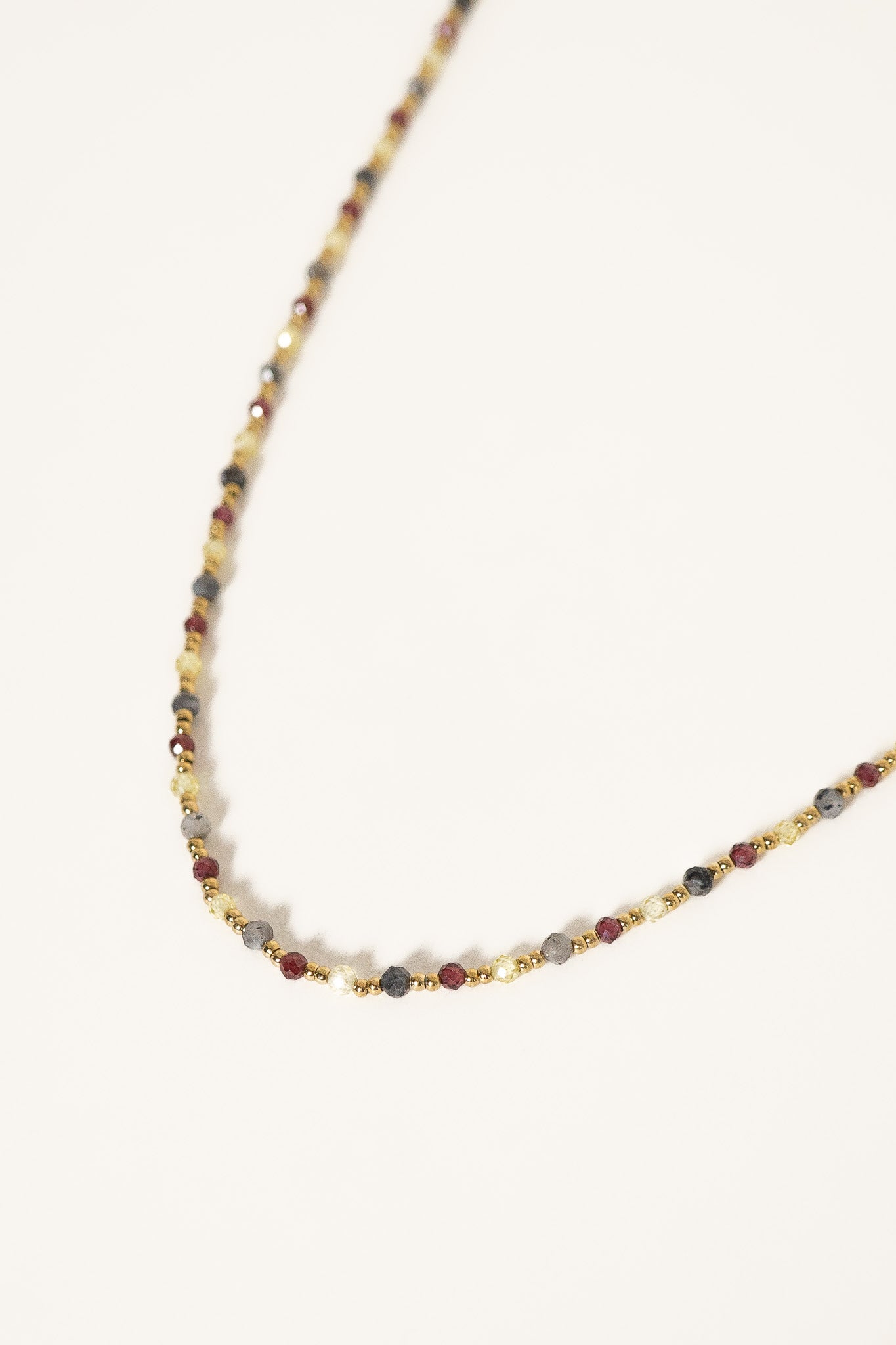 collier-emile-violet-gris-acier-inoxydable