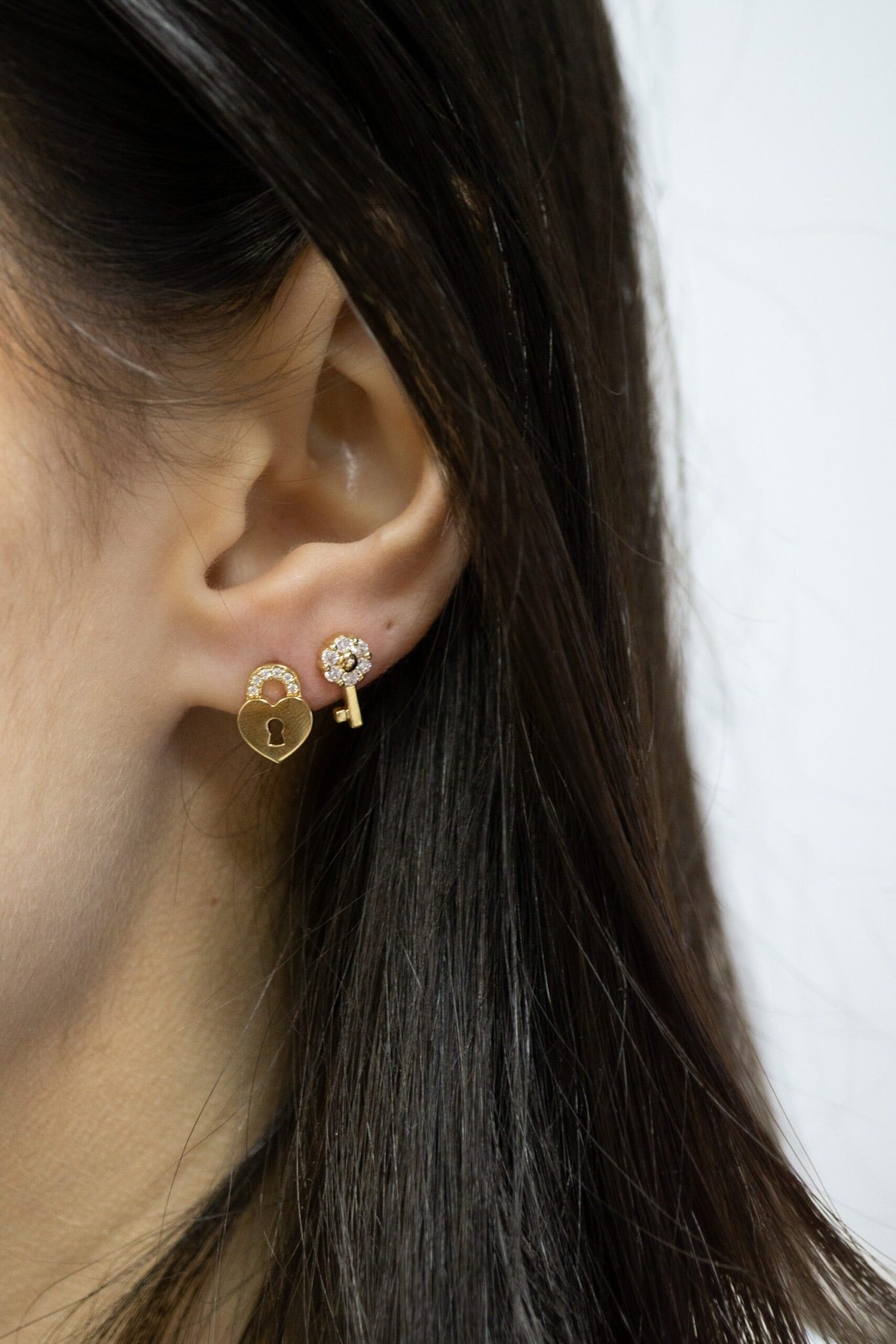 puces-locky-plaque-or