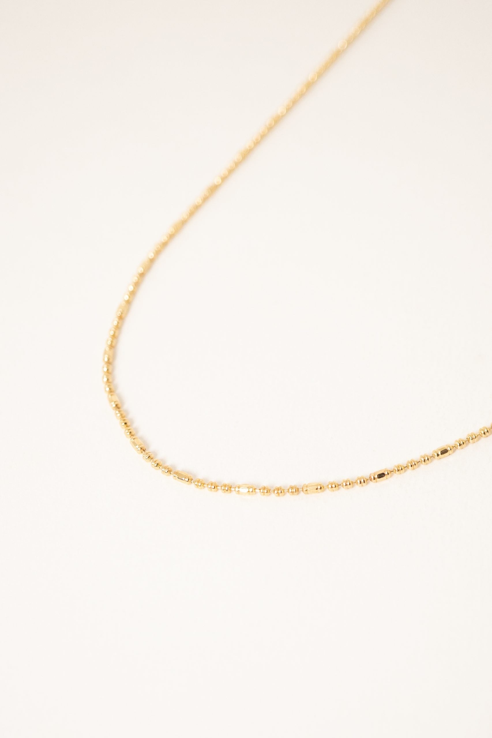 chaine-plaque-or-paloma