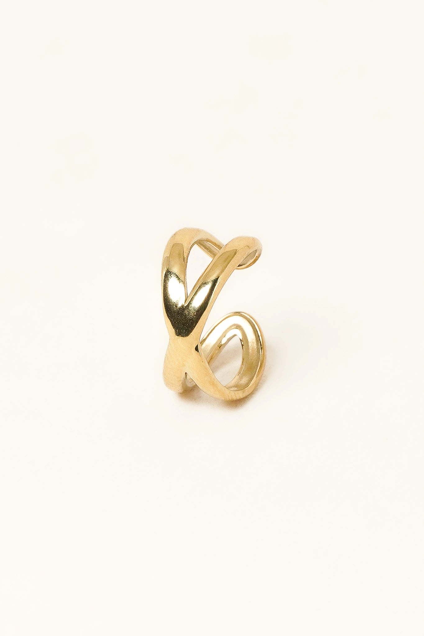 Bague d'oreille croisée