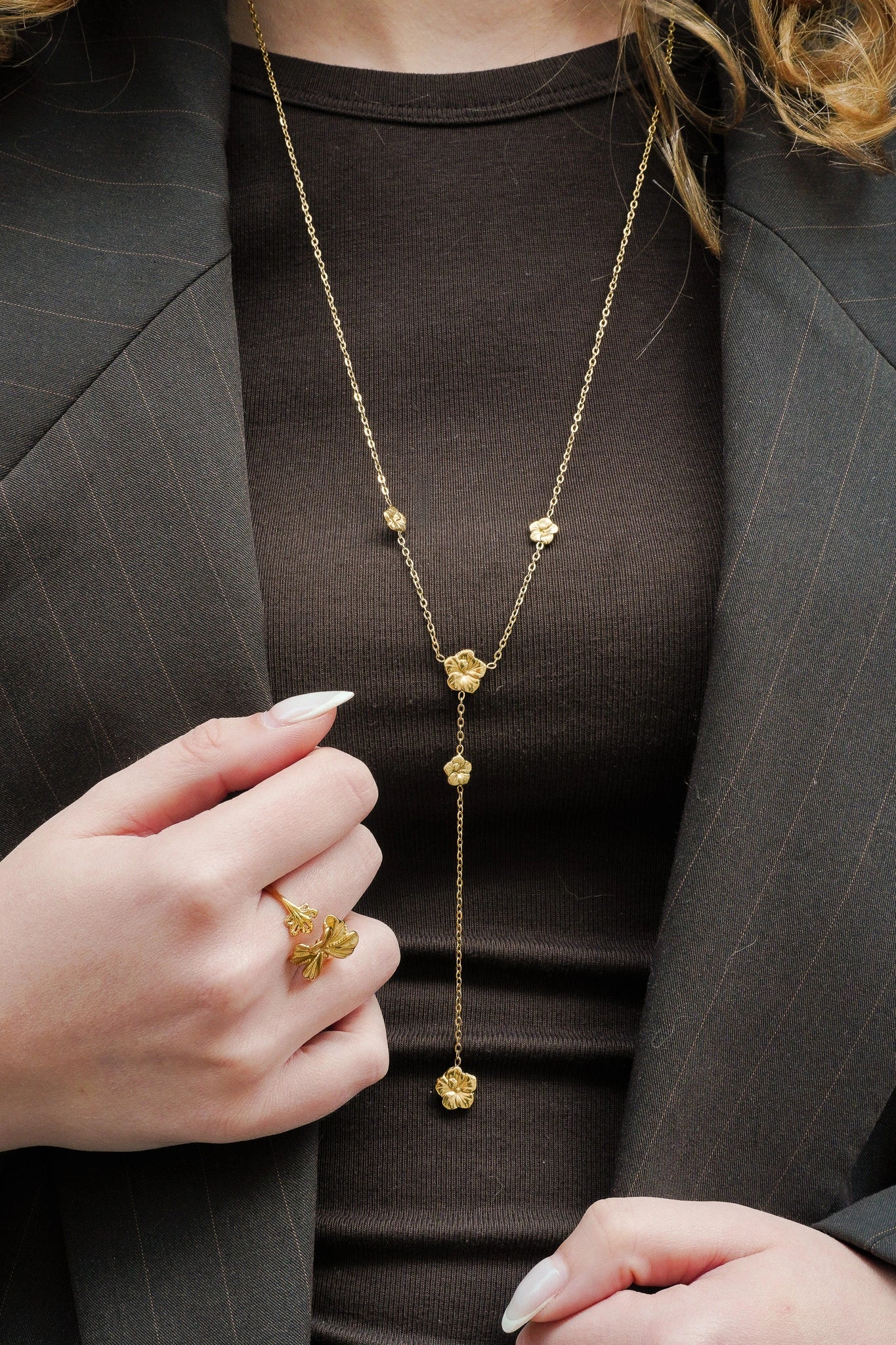 Collier "Y" Gardenia