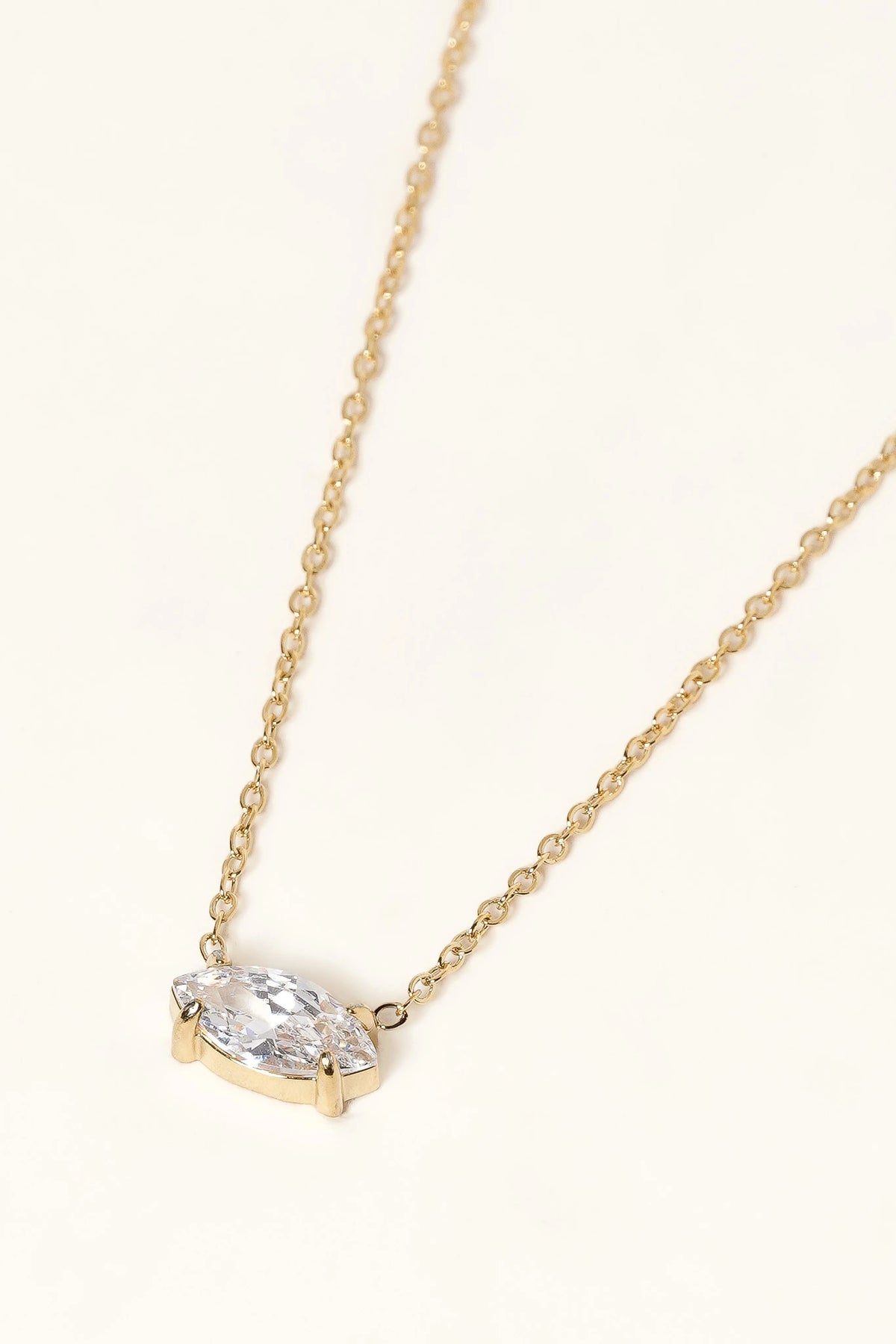 Collier Lumé