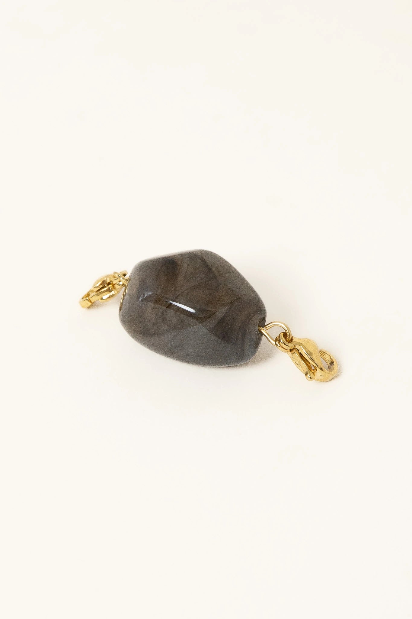 Pierre Éclat “Gris nuit” – Irrégulière