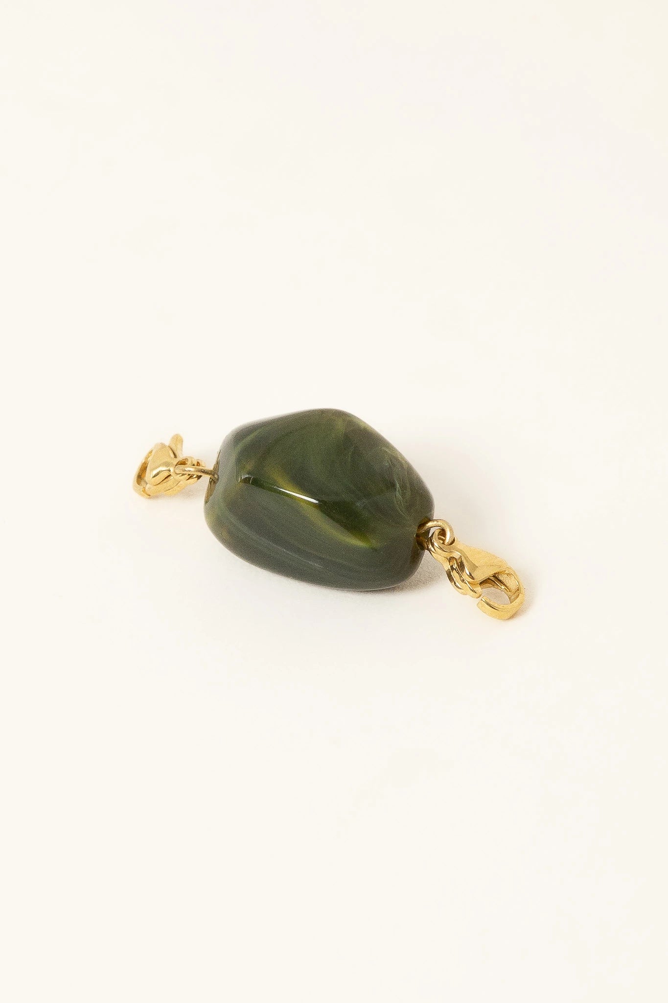 Pierre Éclat “Kaki marbré” – Irrégulière