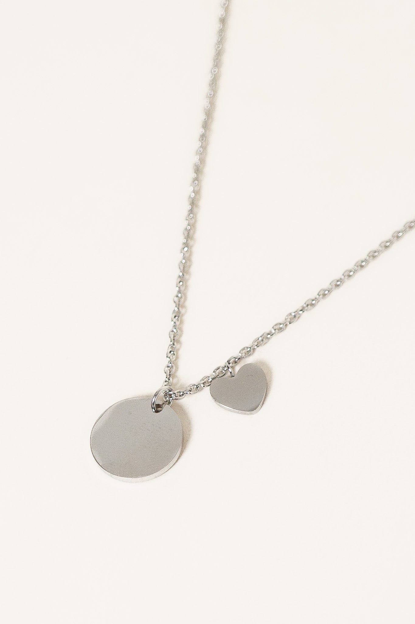 collier-acier-inoxydable-argenté-ida