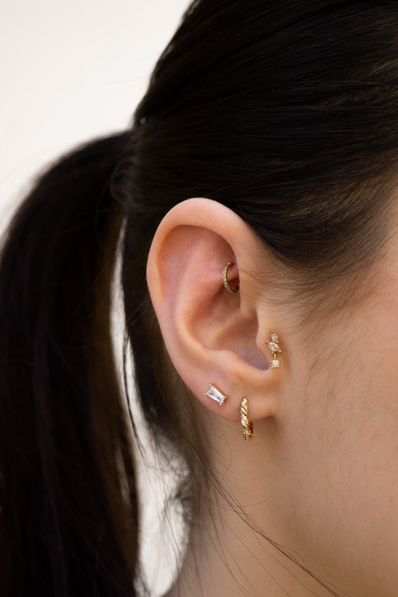 puce-polina-plaque-or