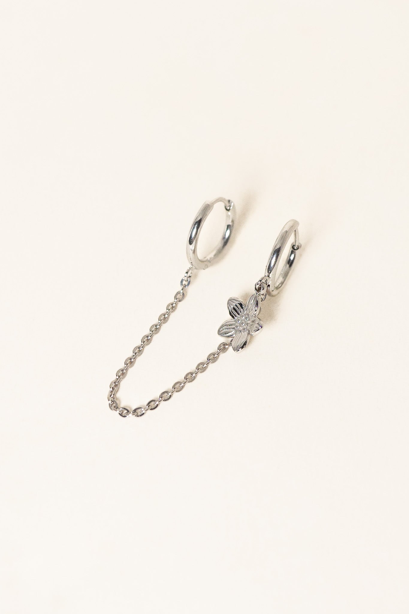 monoboucle-tiare-argentee-acier-inoxydable