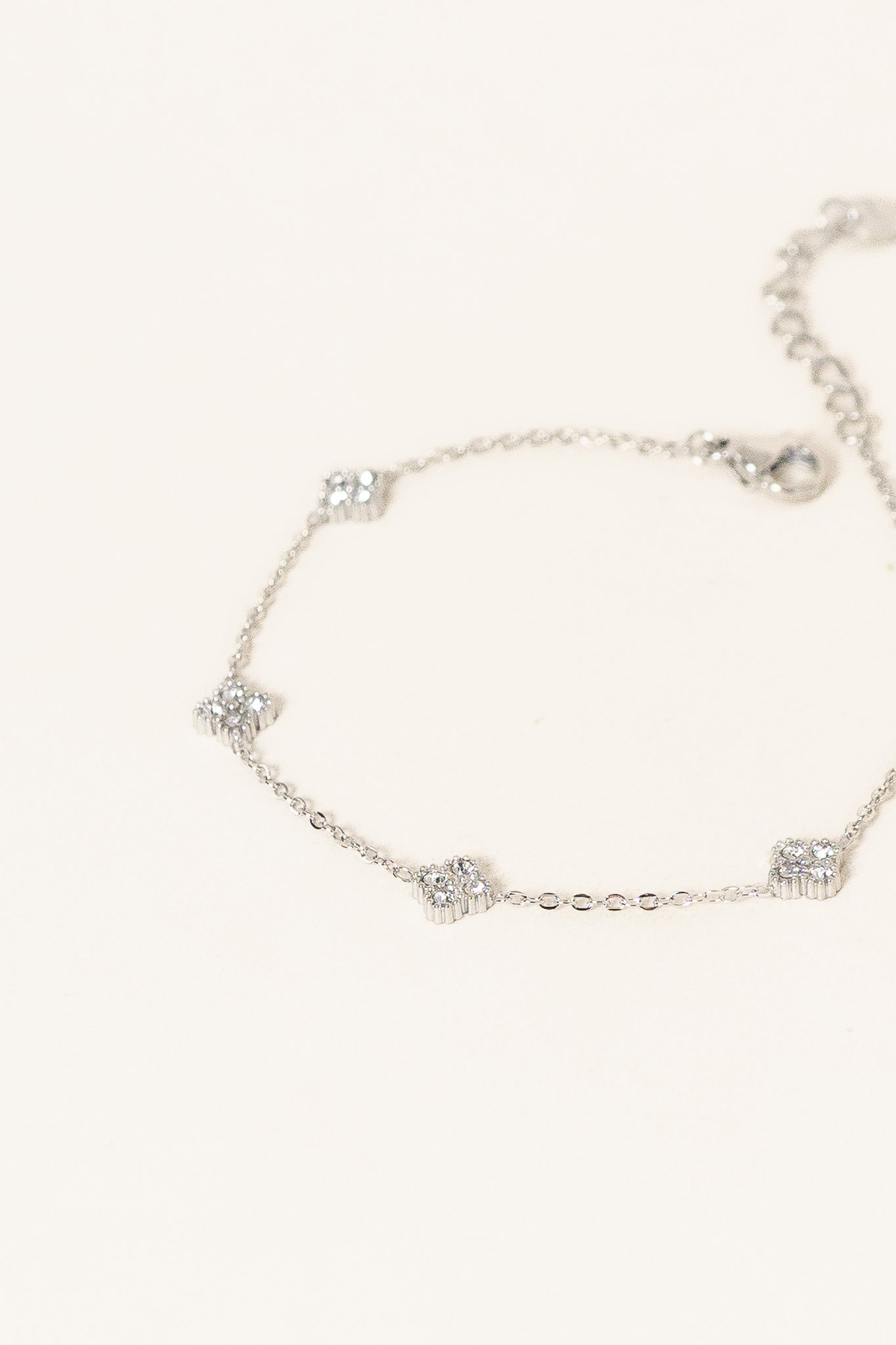 bracelet-trefle-argente-acier-inoxydable