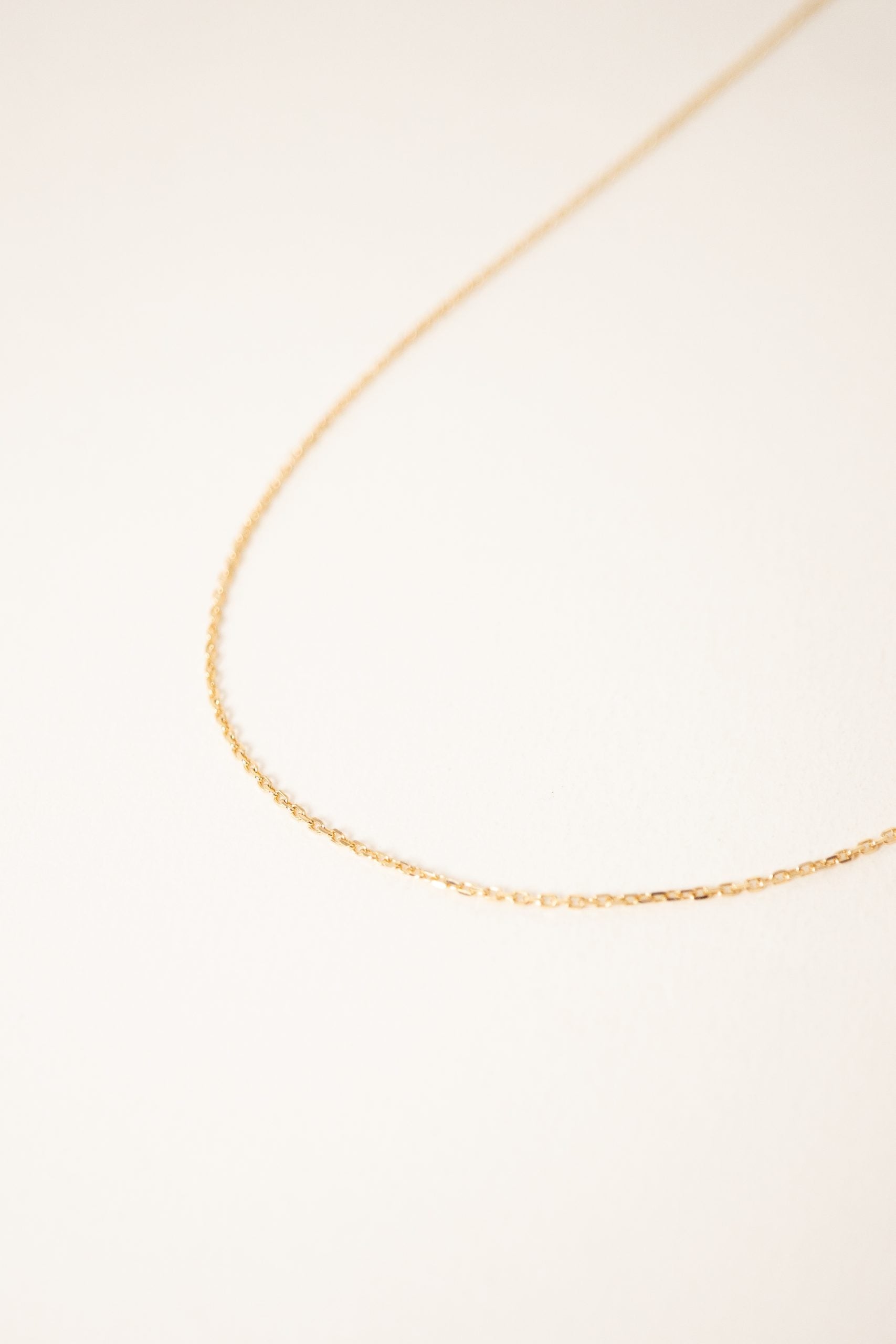 chaine-plaque-or-forcat