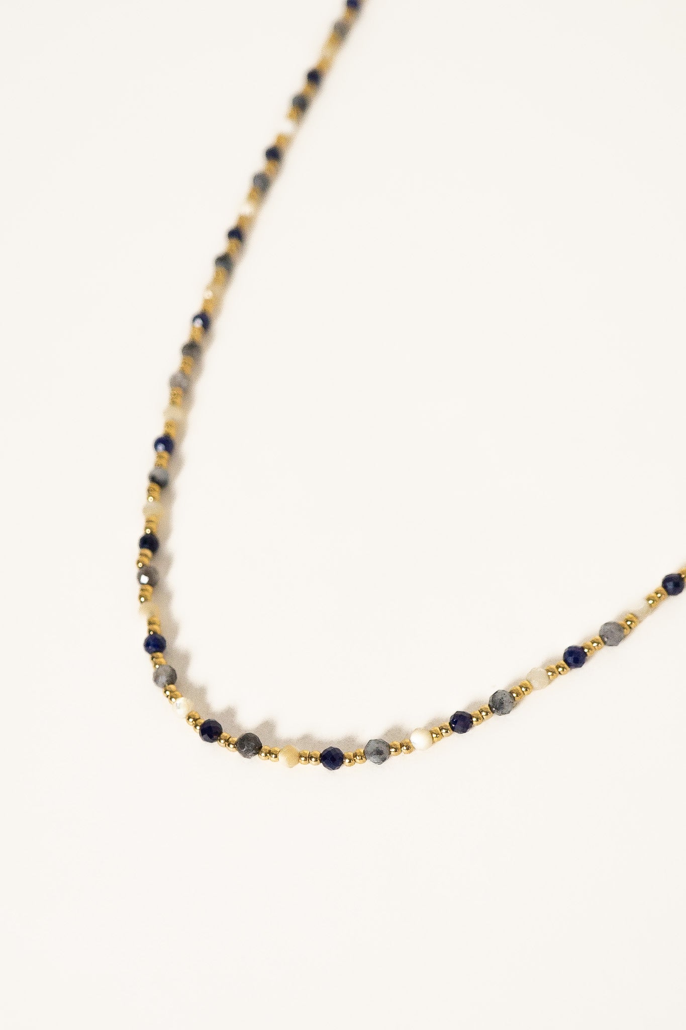 collier-emile-bleu-gris-acier-inoxydable