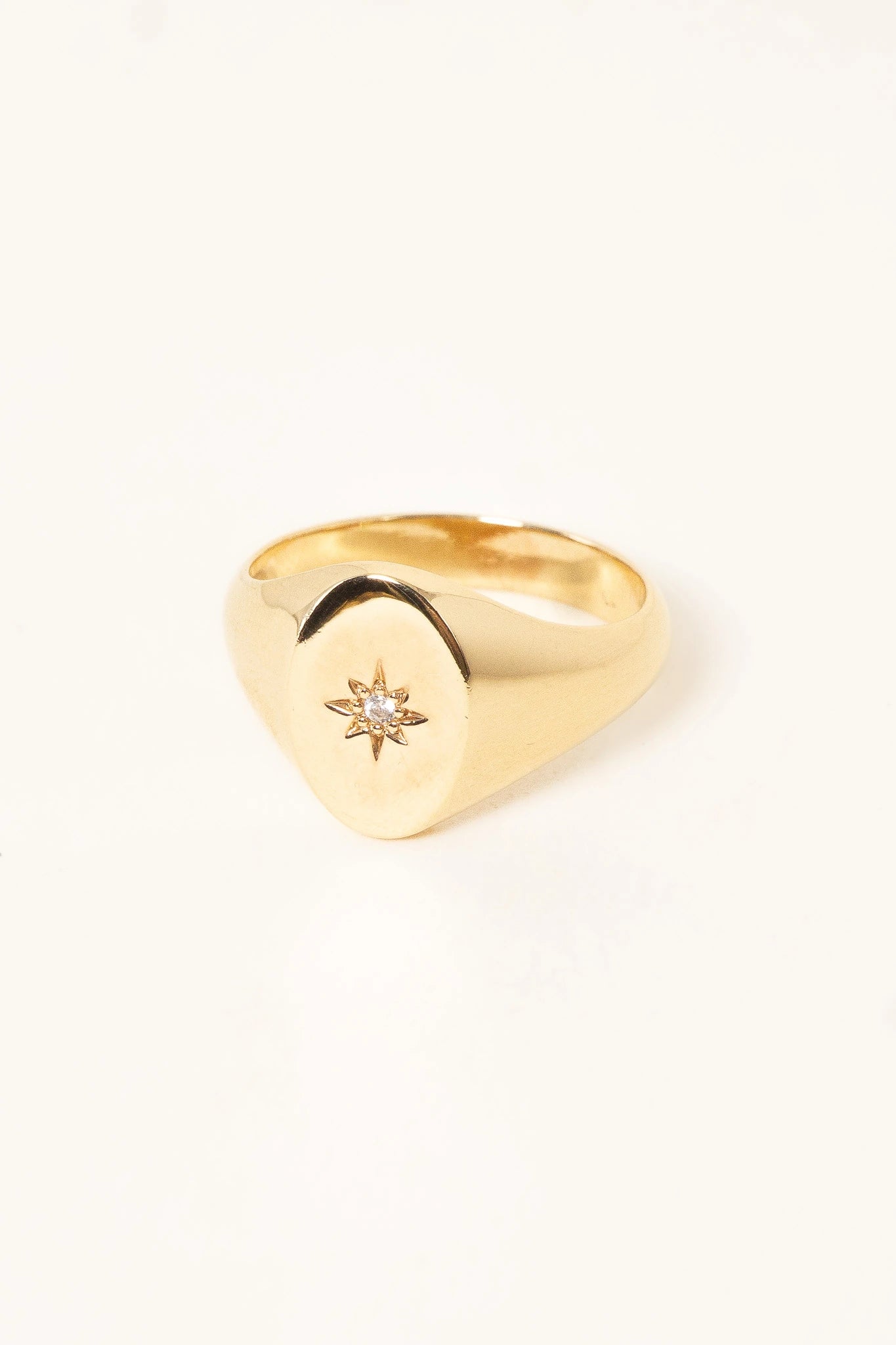 Bague Chevalière Étoilée